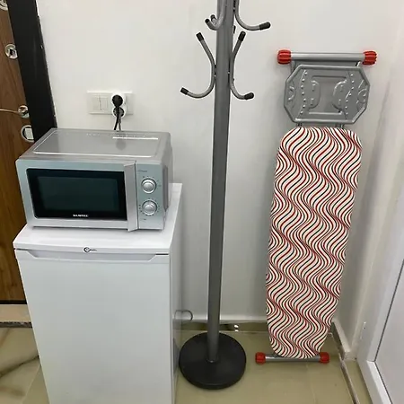 شقة فندقية Amida Family 4*