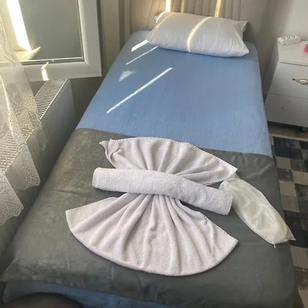 شقة فندقية Amida Family 4*