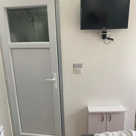 Amida Family شقة فندقية 4*