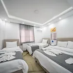 Apartmanhotel Amida Family 4*
