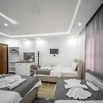 Apartmanhotel Amida Family 4*