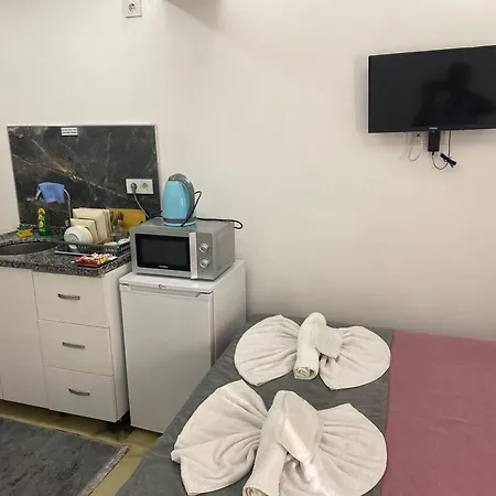 Amida Family Aparthotel