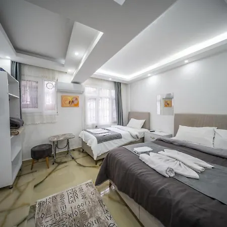 Aparthotel Amida Family