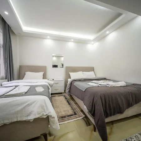 Amida Family Aparthotel