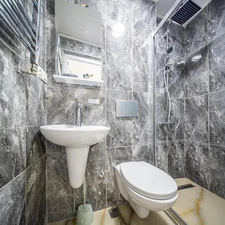 Aparthotel Amida Family 4*