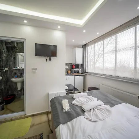 Aparthotel Amida Family