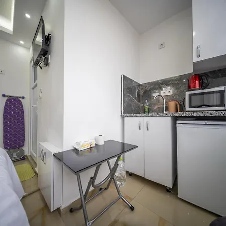 Amida Family Aparthotel 4*